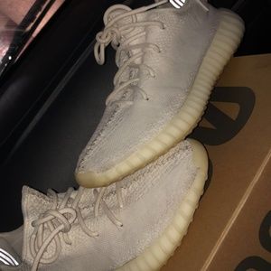 Yeezy boost 350 cream